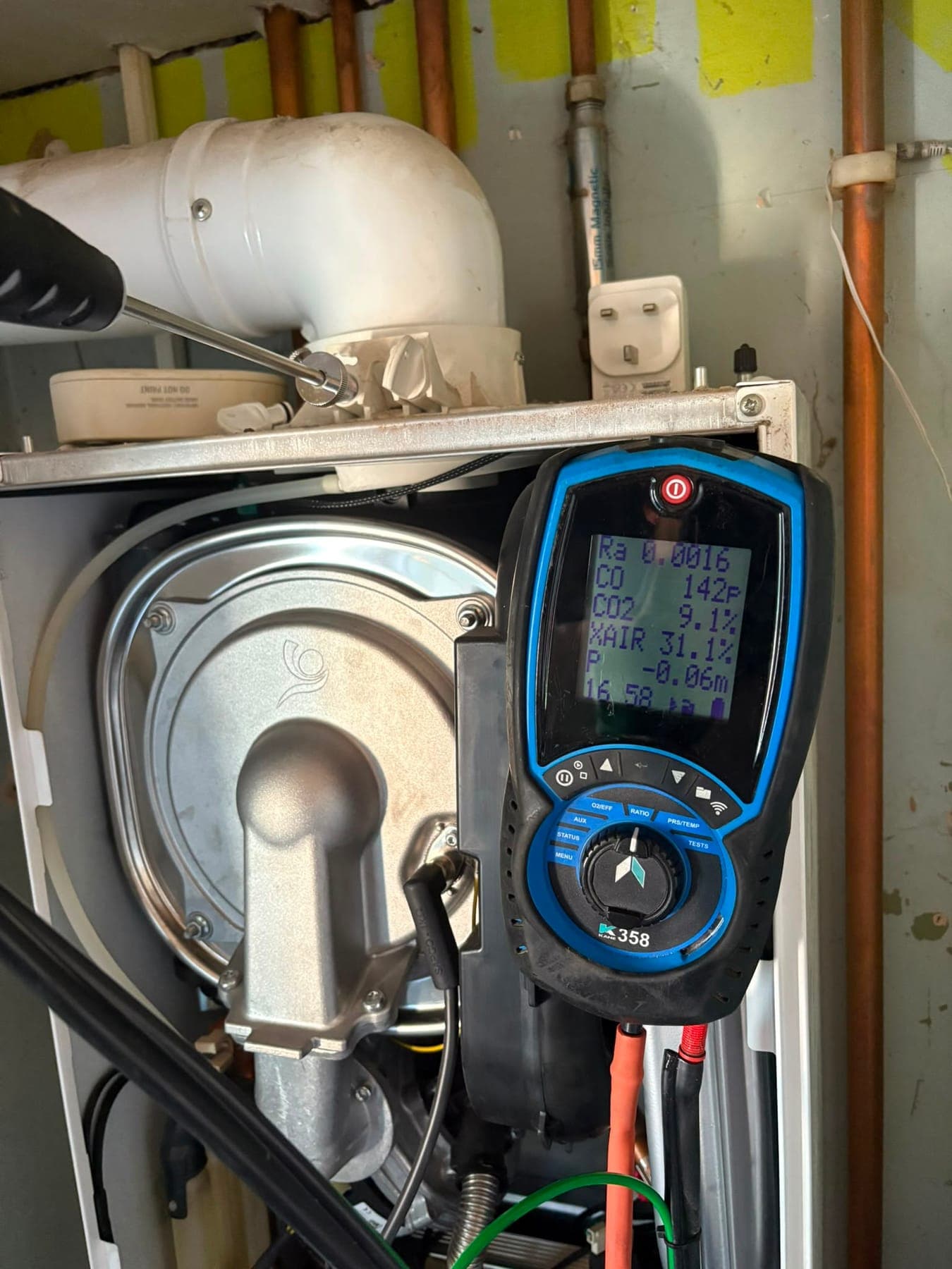 New boiler commissioned with a flue gas analyser